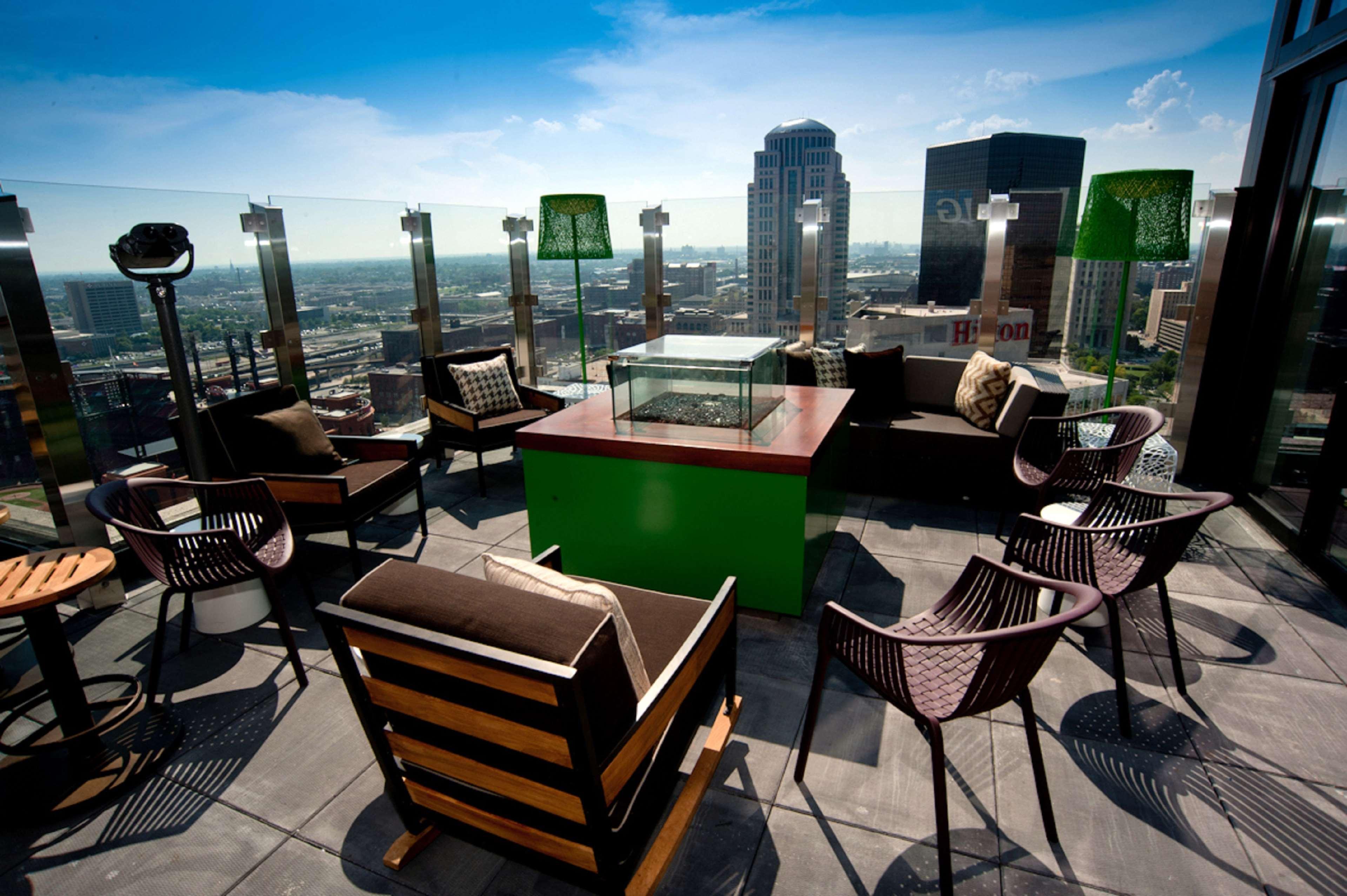 Hilton St. Louis At The Ballpark Extérieur photo