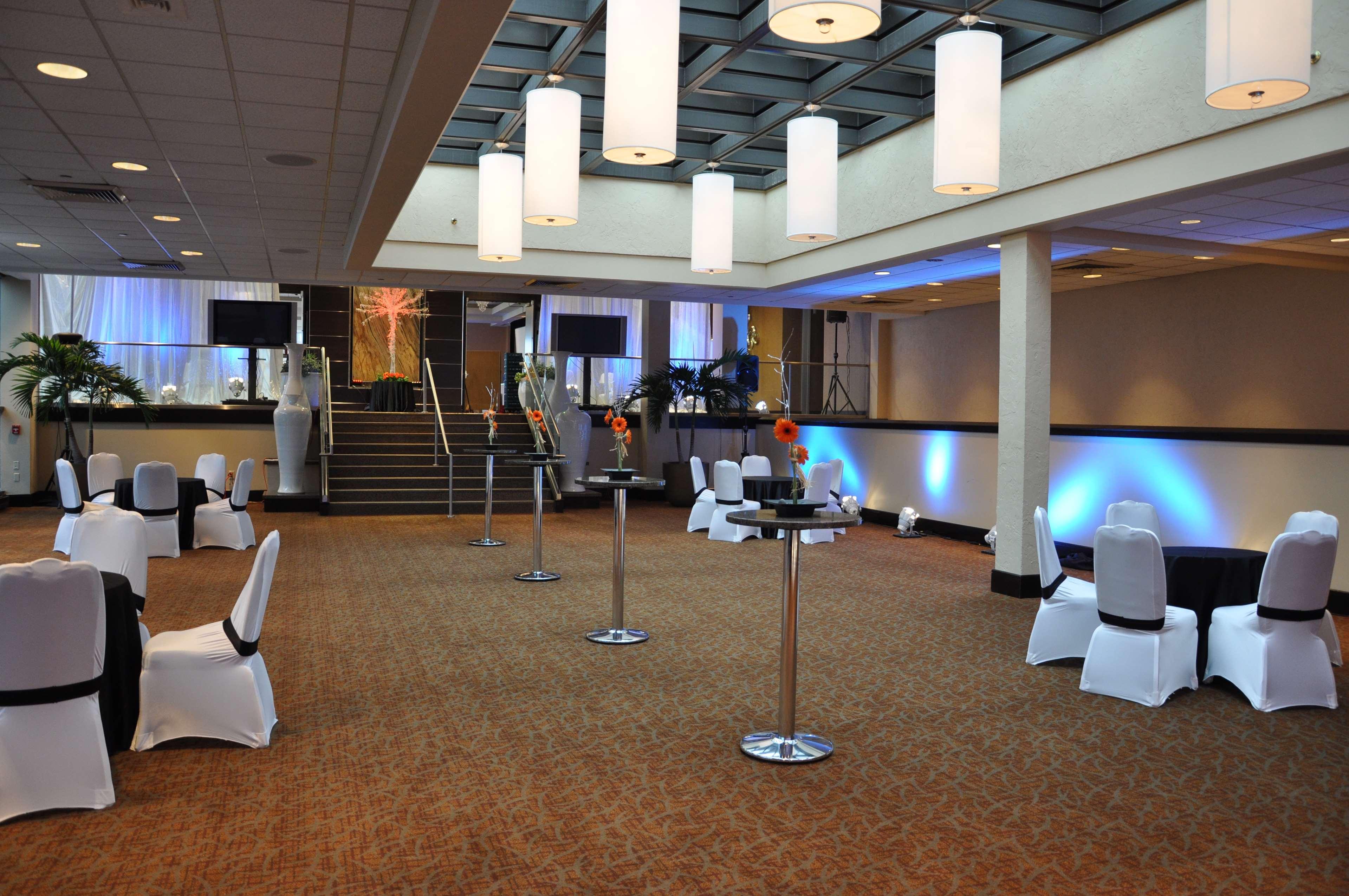 Hilton St. Louis At The Ballpark Extérieur photo