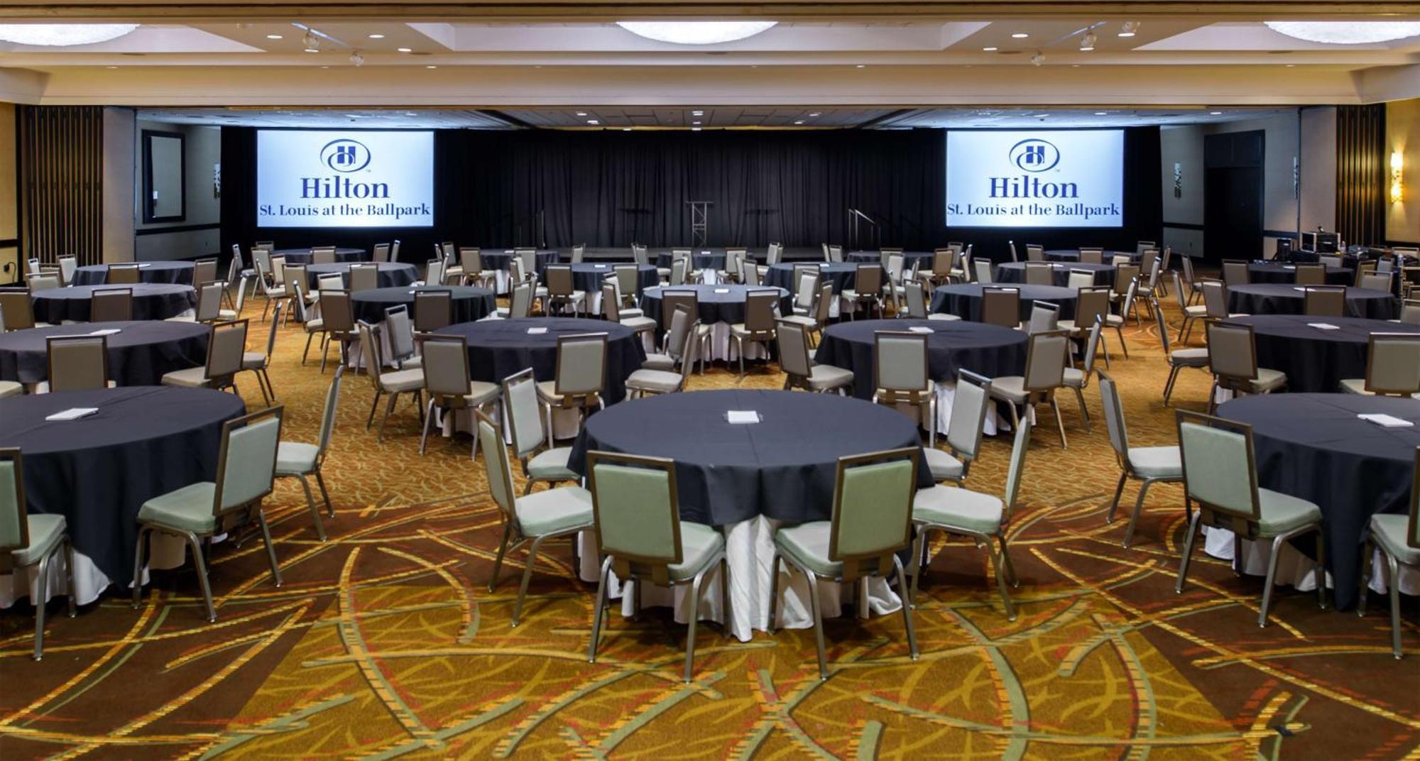 Hilton St. Louis At The Ballpark Extérieur photo